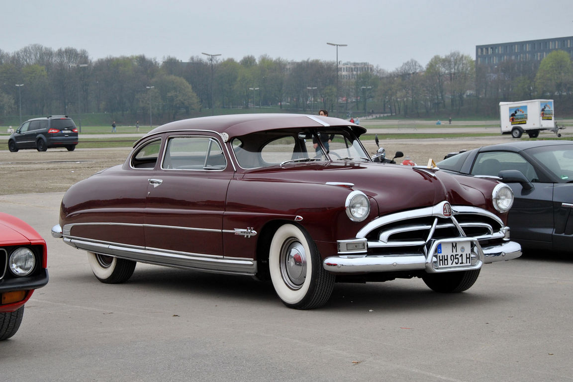 1951-Hudson-Hornet