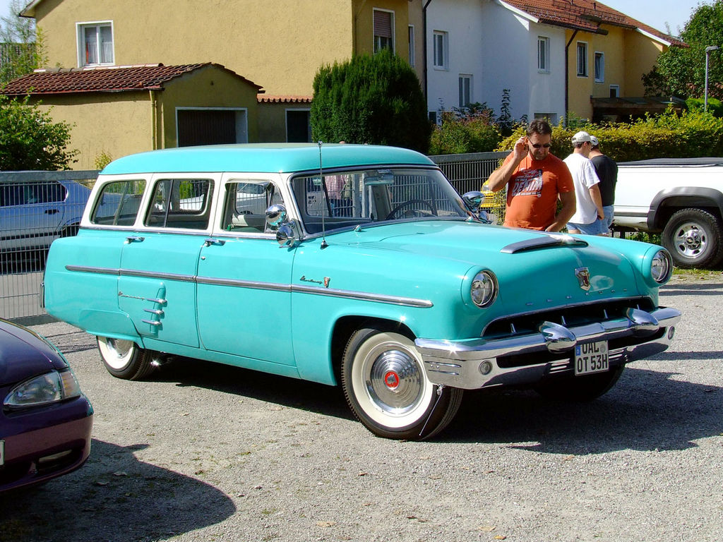 1953-Mercury-Custom-Wagon