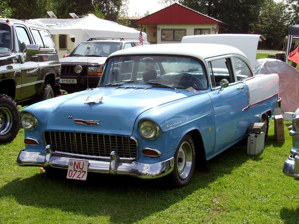 1955-Chevrolet-210