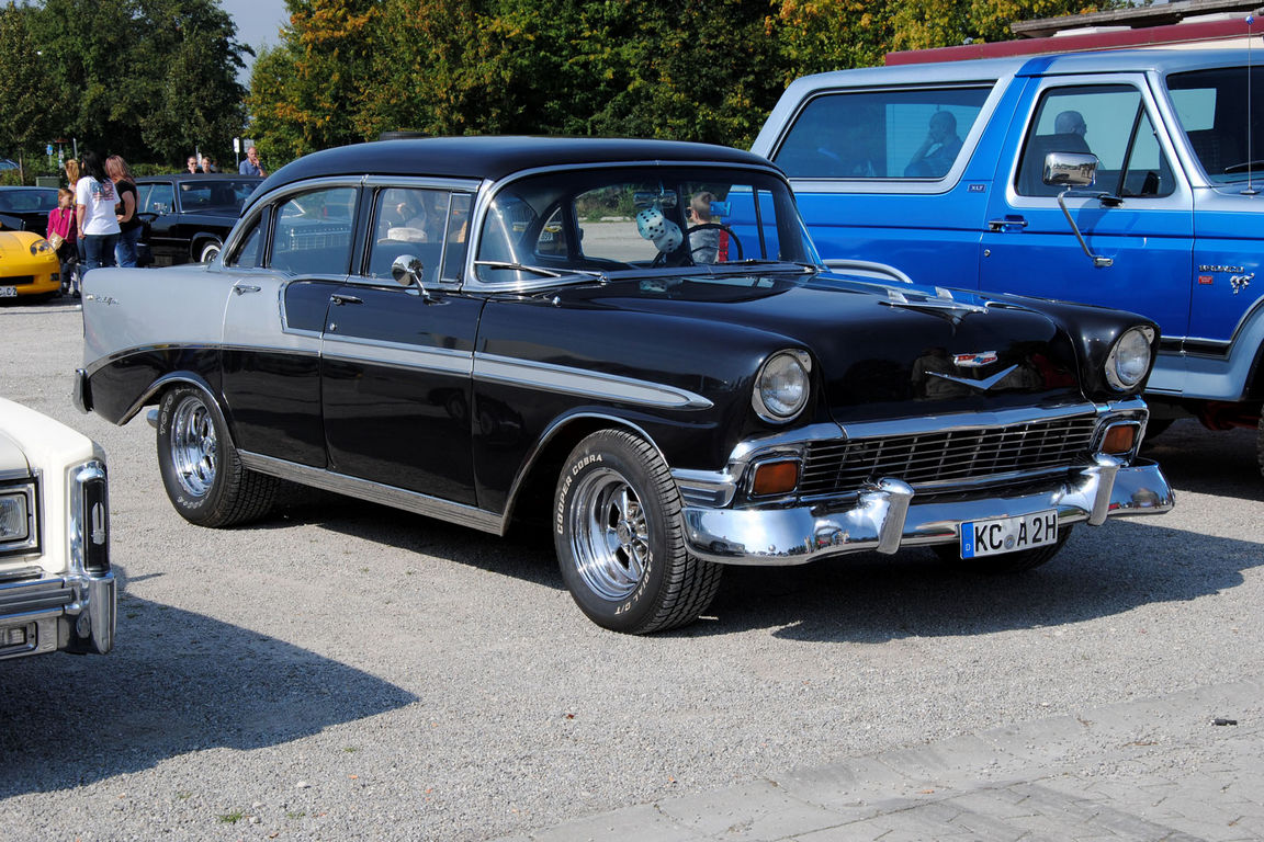 1956-Chevrolet-BelAir-4d-Sedan