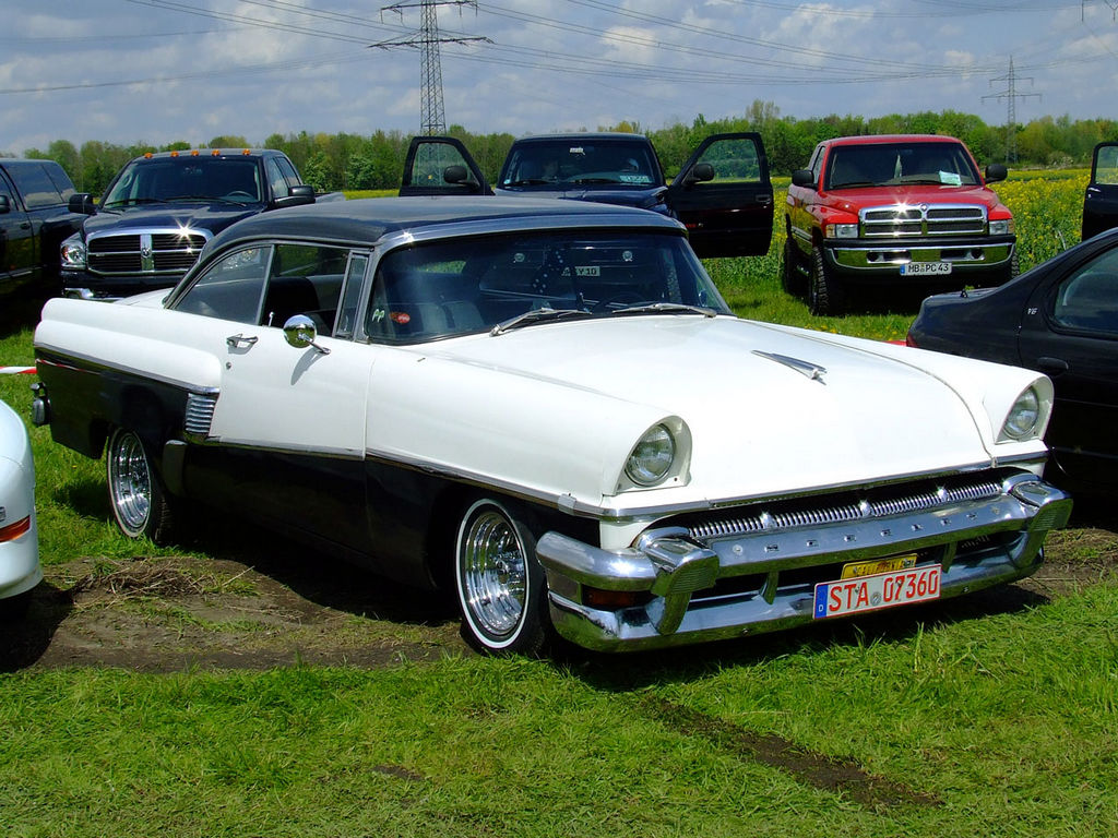 1956-Mercury-Monterey